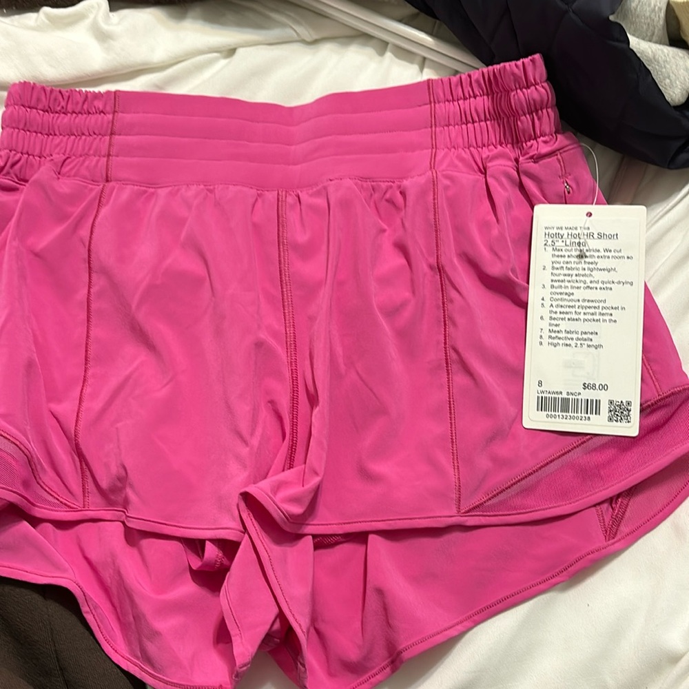 Lululemon Hotty Hot Shorts